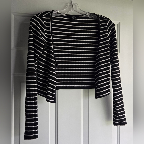 Forever 21 Striped Cardigan Womens Size Small Black & White Sweater - Picture 1 of 4